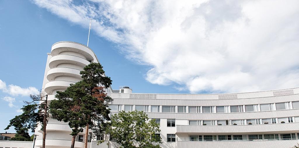 Coronaria Silmäsairaalan rakennus Helsingissä.