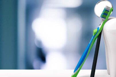 hammasharjat ja hammas