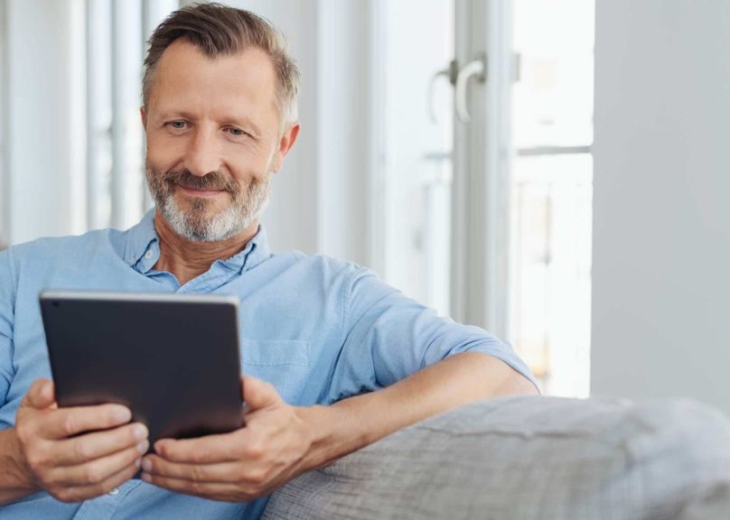 Coronaria Uniklinikan etävastaanotto onnistuu tabletilla, puhelimella tai tietokoneella.