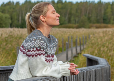 Myyttejä ja faktoja uniapneasta. Voiko kuvan urheilullinen nainen sairastaa uniapneaa?