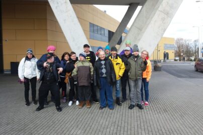 Pärnun vesiliikuntaleirin osallistujia