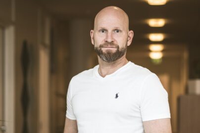 Unilääkäri Henri Tuomilehto, Coronaria.