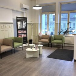 Coronaria Hammasklinikka Tampereen aula.