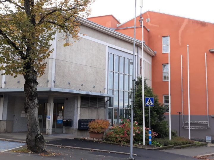 Coronaria kuntoutus-ja terapiapalvelut Raaseporin toimipisteen etualalta otettu ulkokuva.