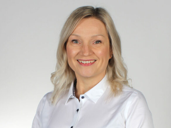 Minna Heinonen, yhteyspäällikkö
