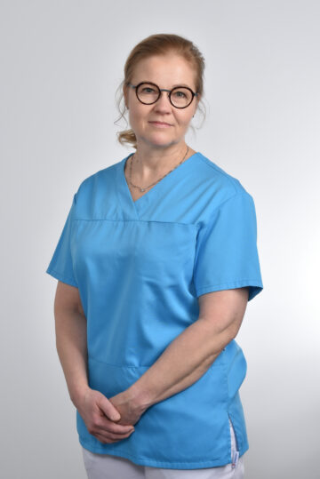 Minna Alaniska Erikoishammaslääkäri, Oikomishoito