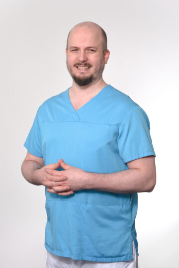 Tuomas Torvinen Erikoishammaslääkäri, suu- ja leukakirurgia