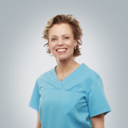 Kristiina Oikarinen-Juusola Erikoishammaslääkäri, Kariologia ja endodontia