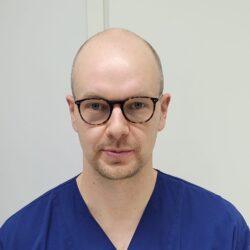 Jaakko Paunonen Erikoishammaslääkäri, Suu- ja leukakirurgia
