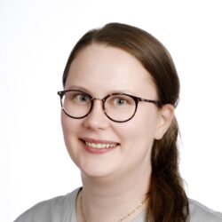 Anne-Mari Kolehmainen Erikoistuvahammaslääkäri, Kariologia ja Endodontia