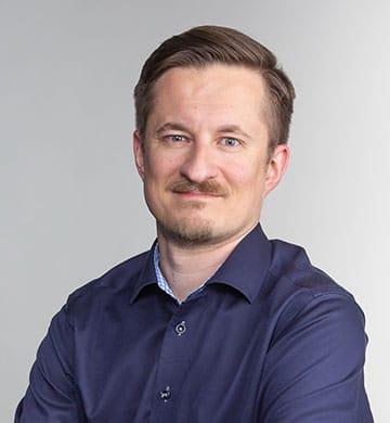 Perttu Pärnänen, Coronaria analyysipalvelut.